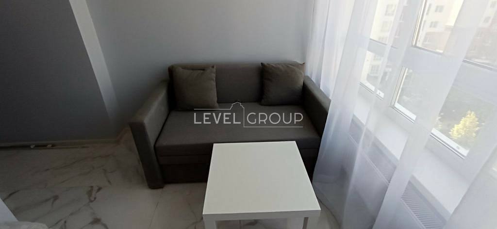 Heroes of the Heavenly Hundred Avenue, 38