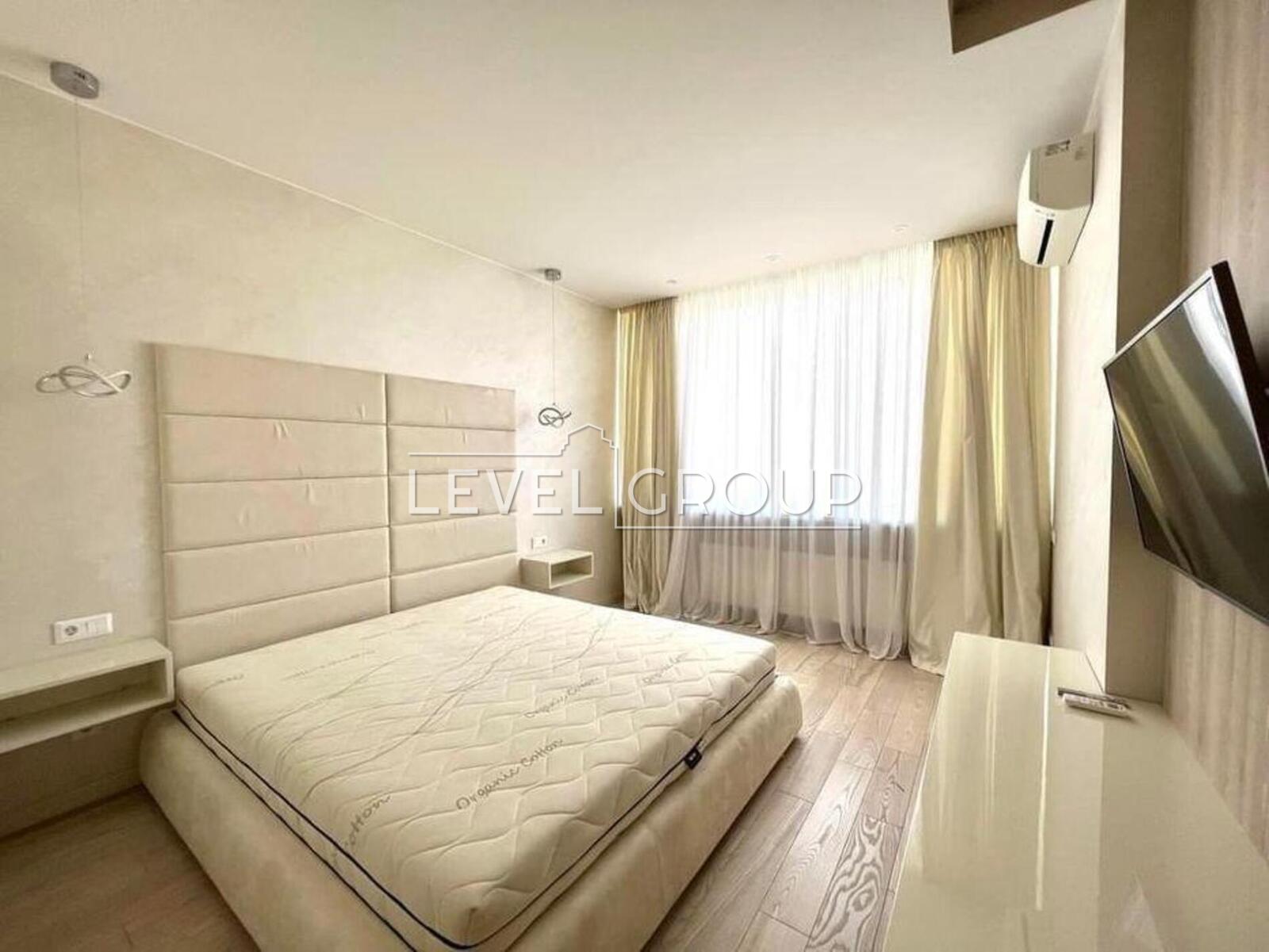 Yevhen Konovalets St. (Shchorsa), 34