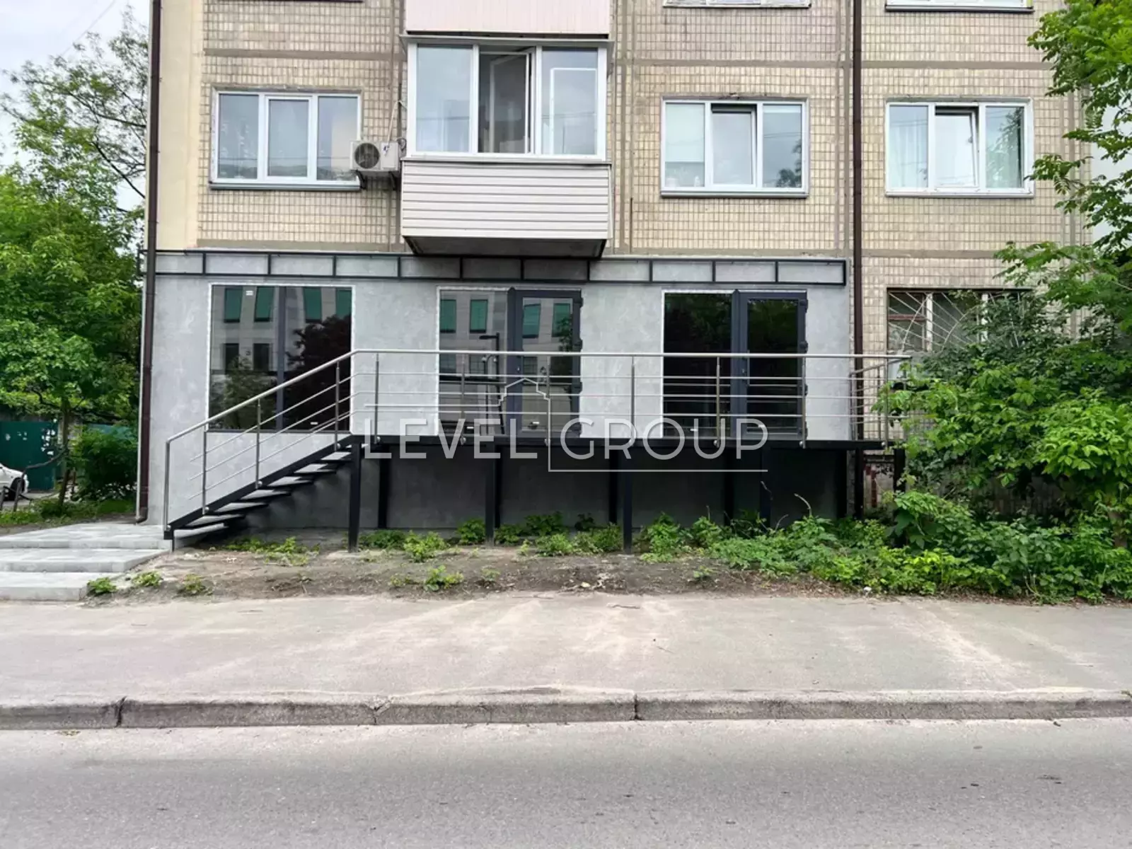 Жамбила Жабаєва вул., 2