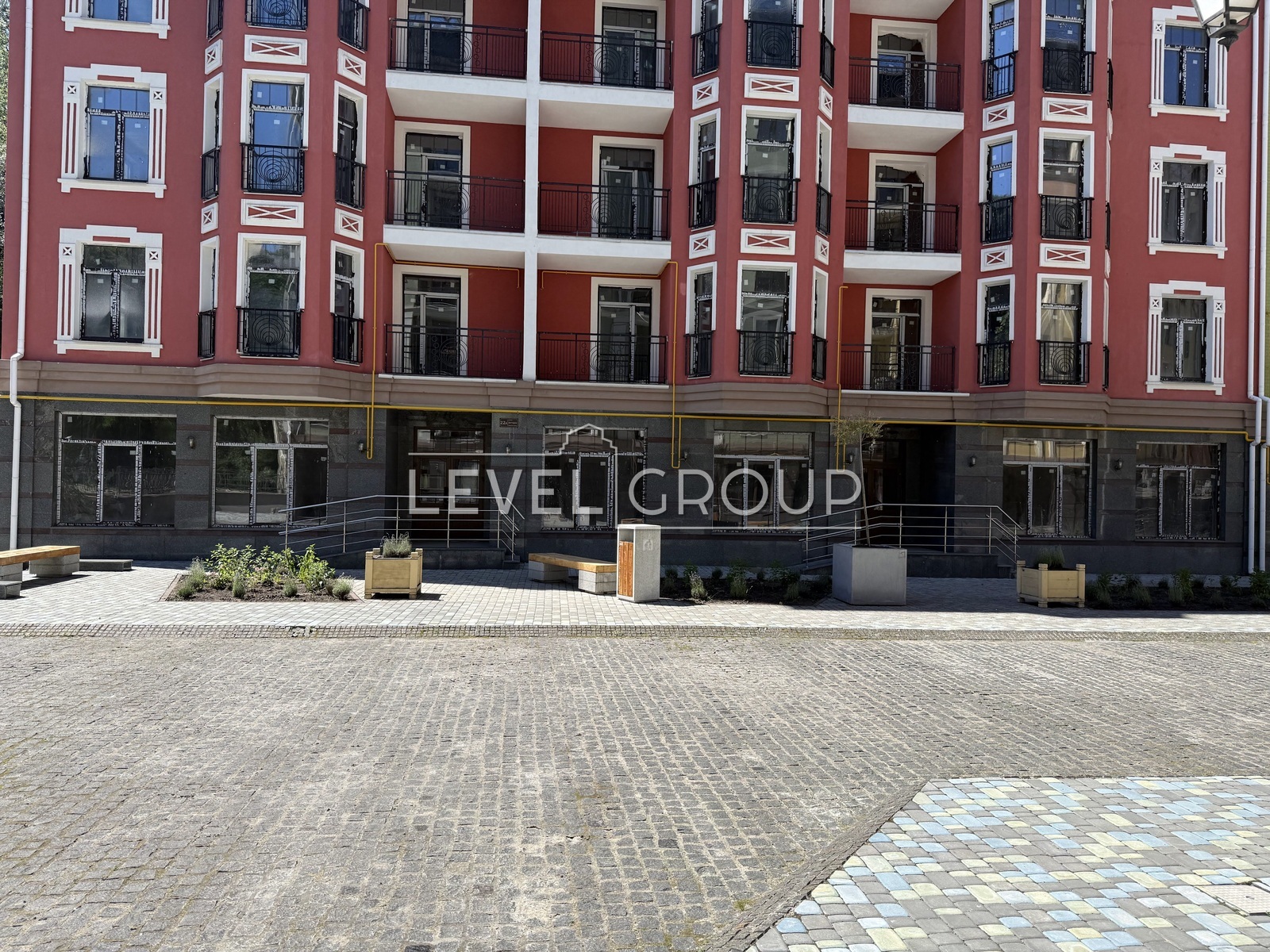 Degtyarna St., 22