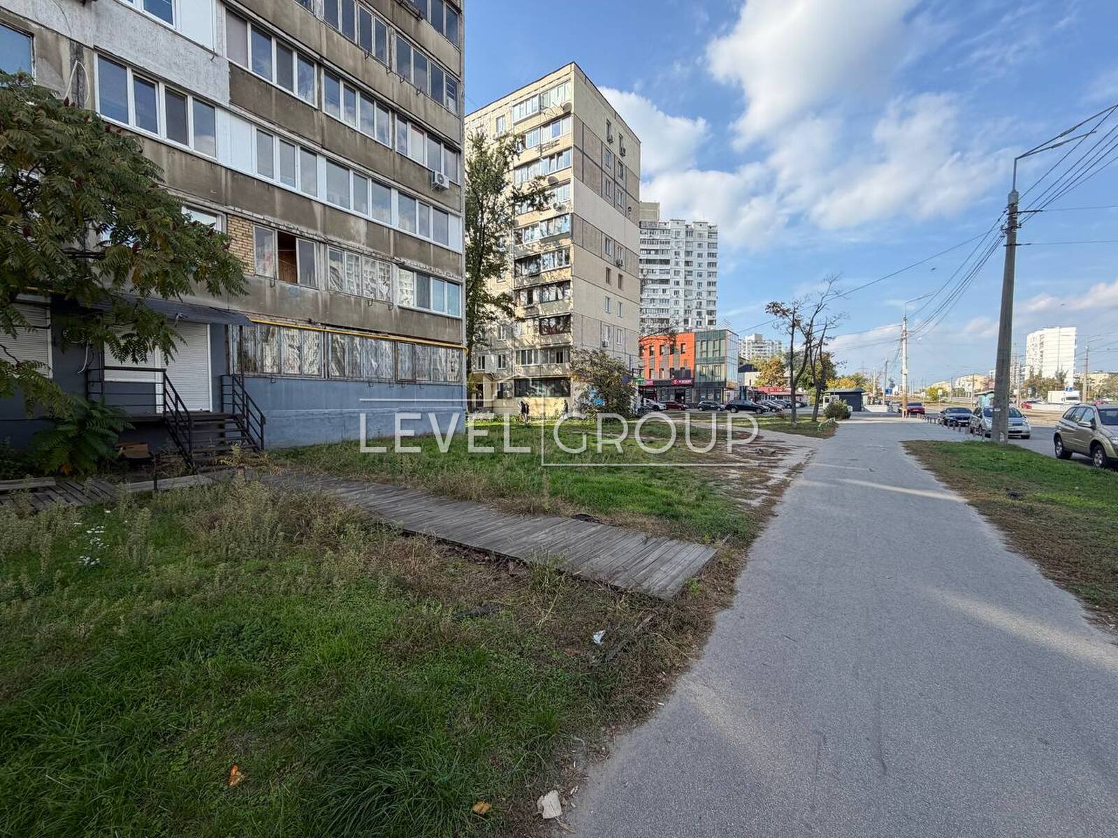 Myropilska St., 3