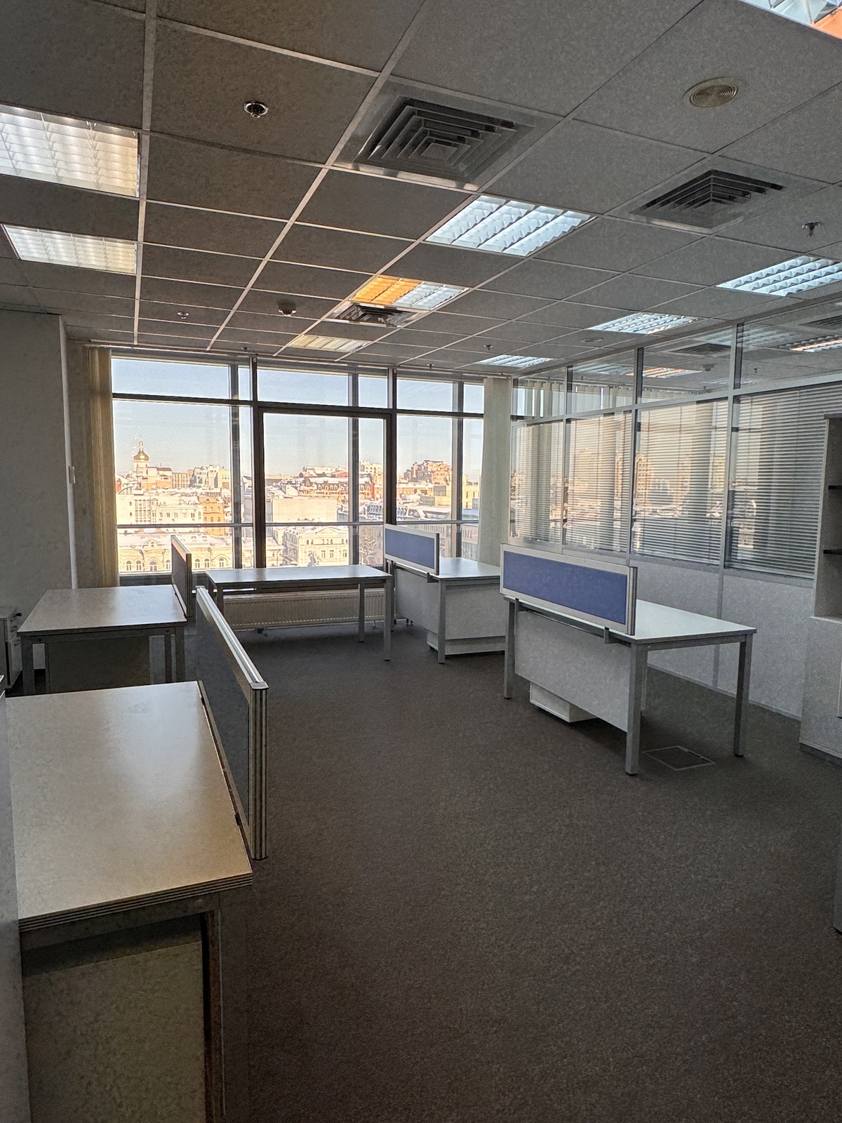 Bohdana Khmelnytskyi St., 17/52 A