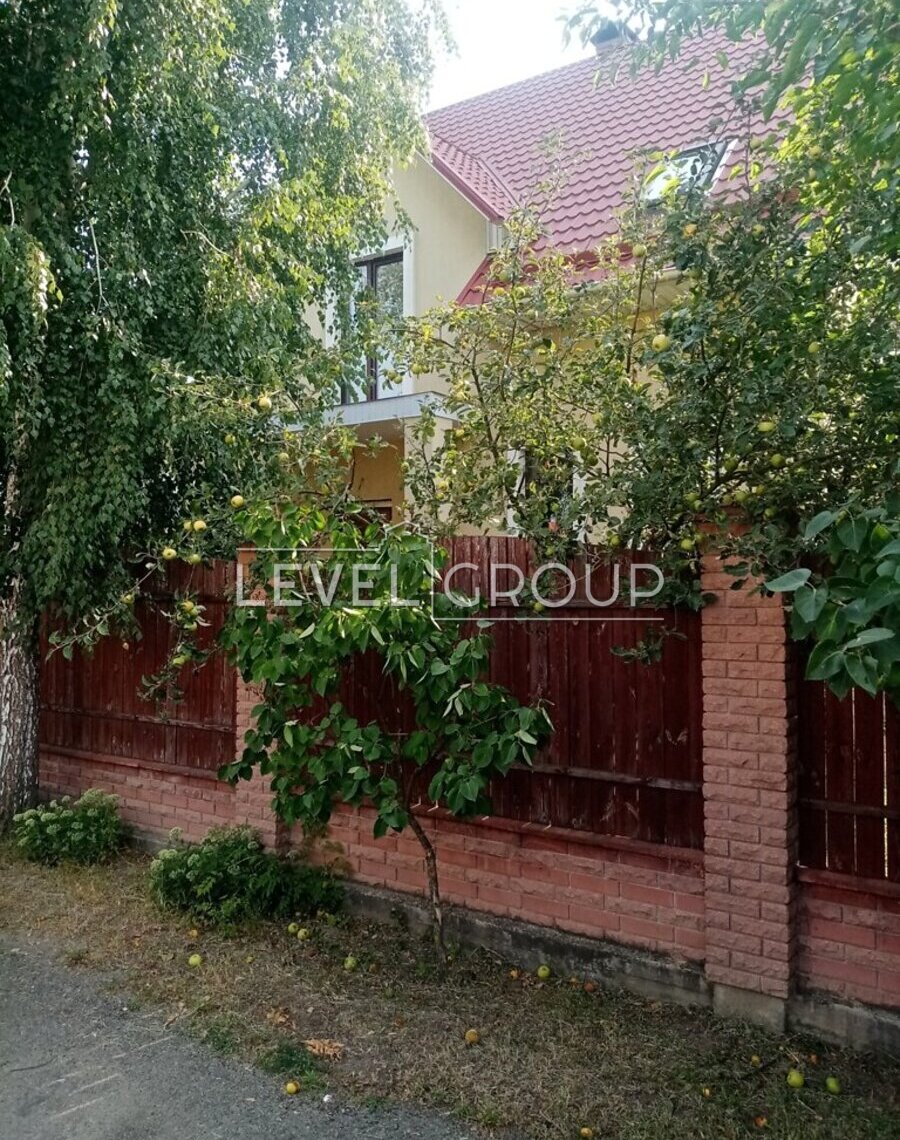 Slivova St., 12