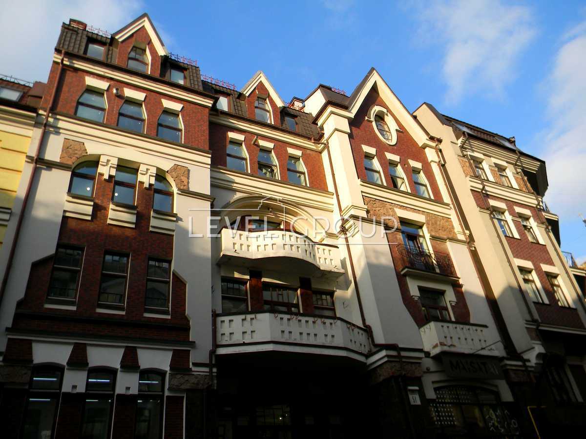 Vozdvyzhenska St., 51