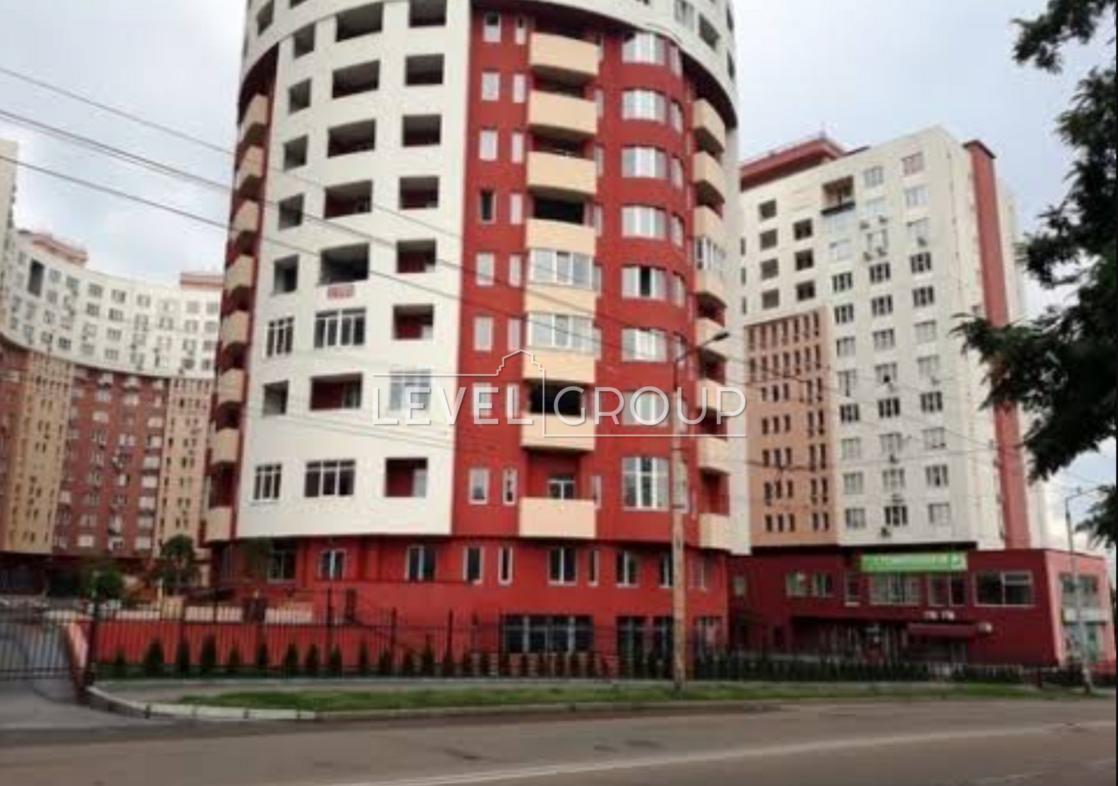 Федора Ернста вул., 16