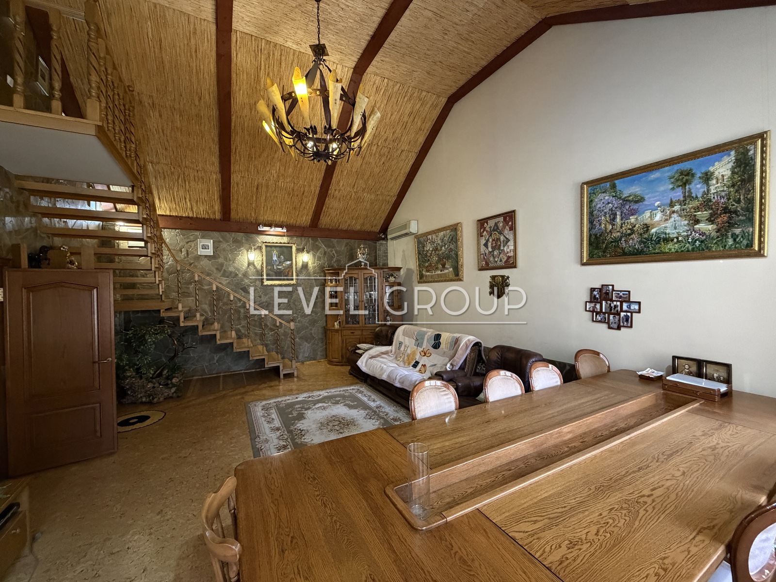 Yasnopolyanska, 33-G