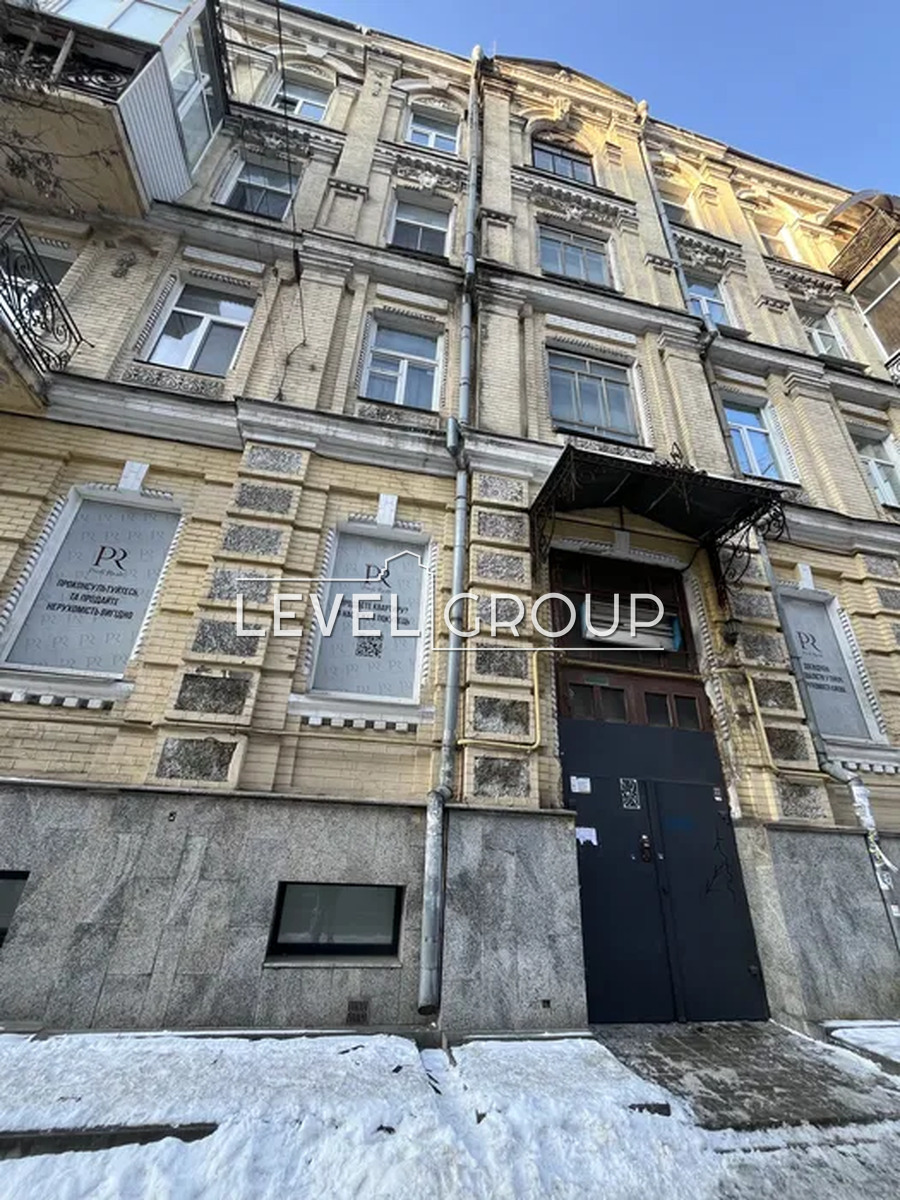 Olesya Honchara St., 90/92