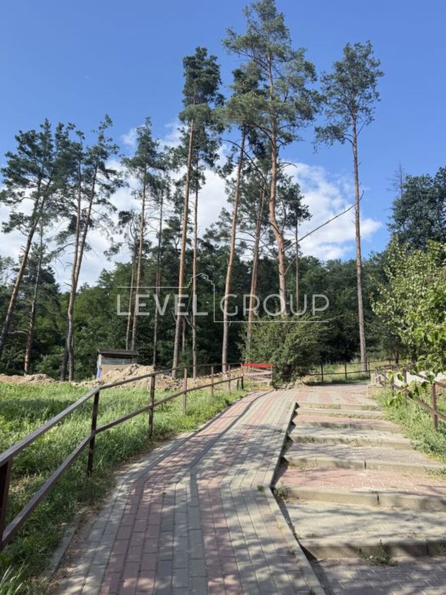 Кургузова, 1а
