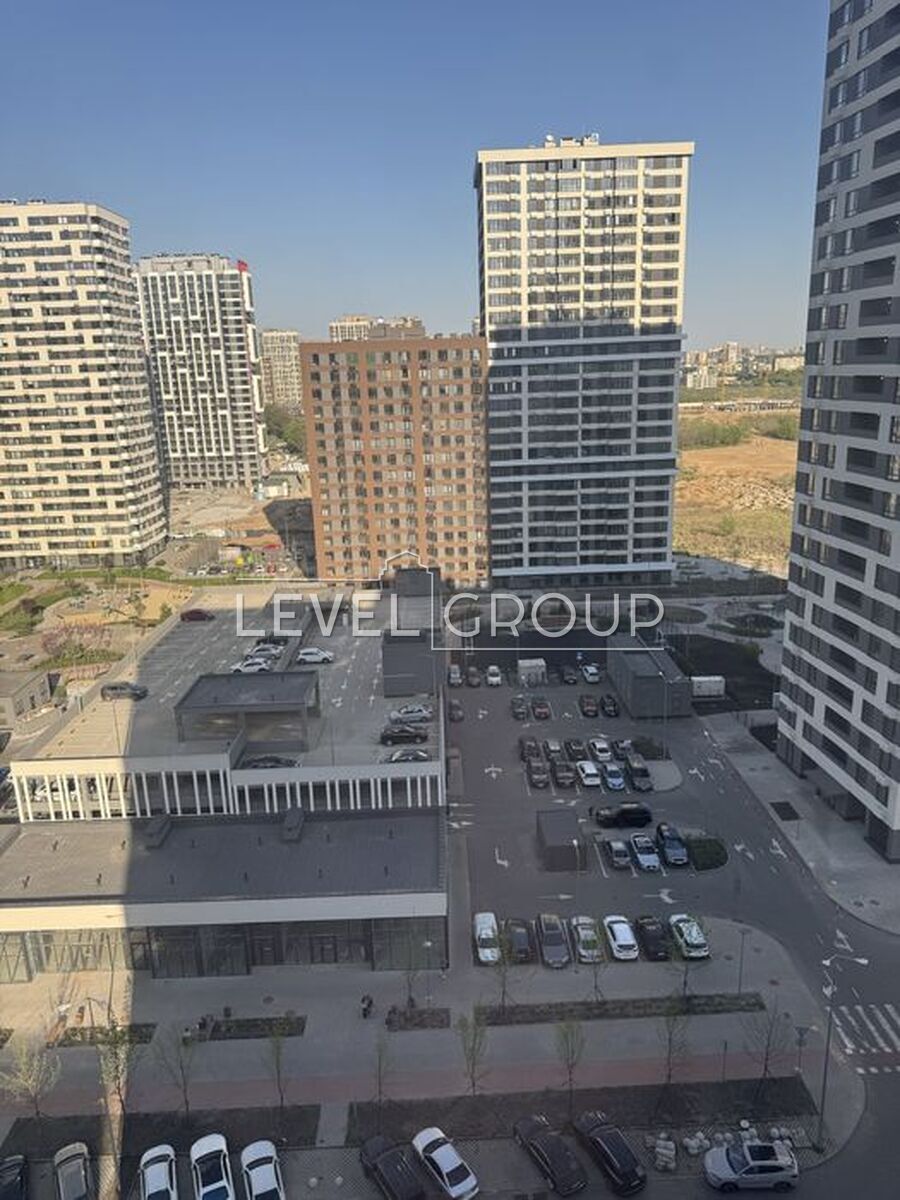 Vsevolod Zmienko St., 13