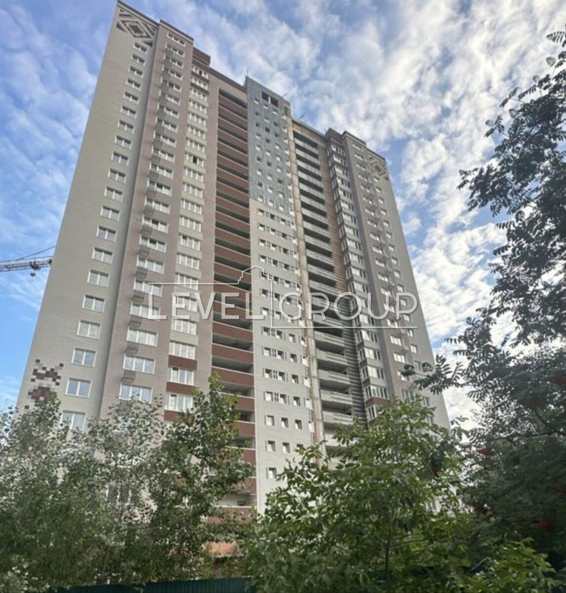 Софії Русової вул., б.27