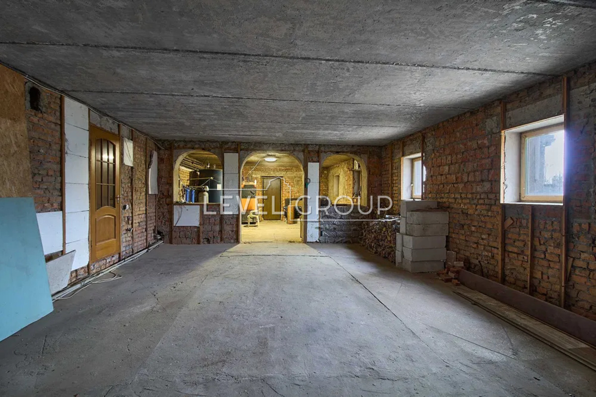 Степова вул., 9-А