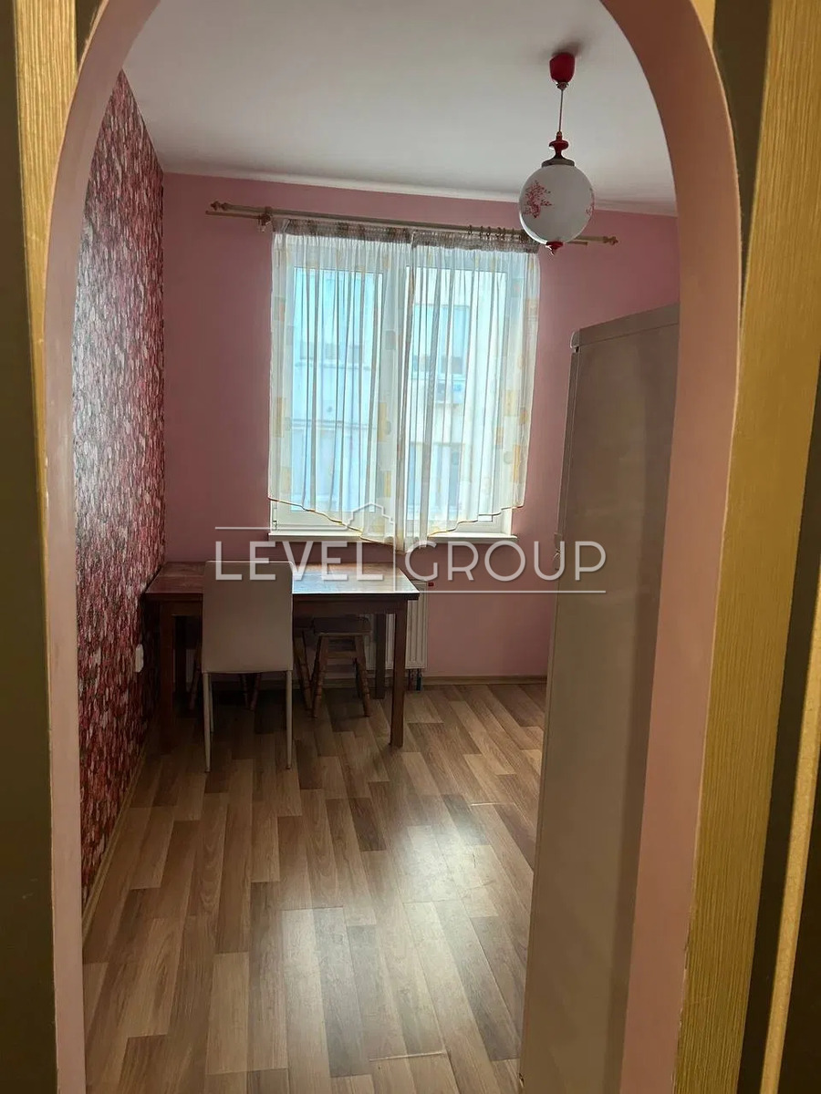 Степана Руданського вул., 3а