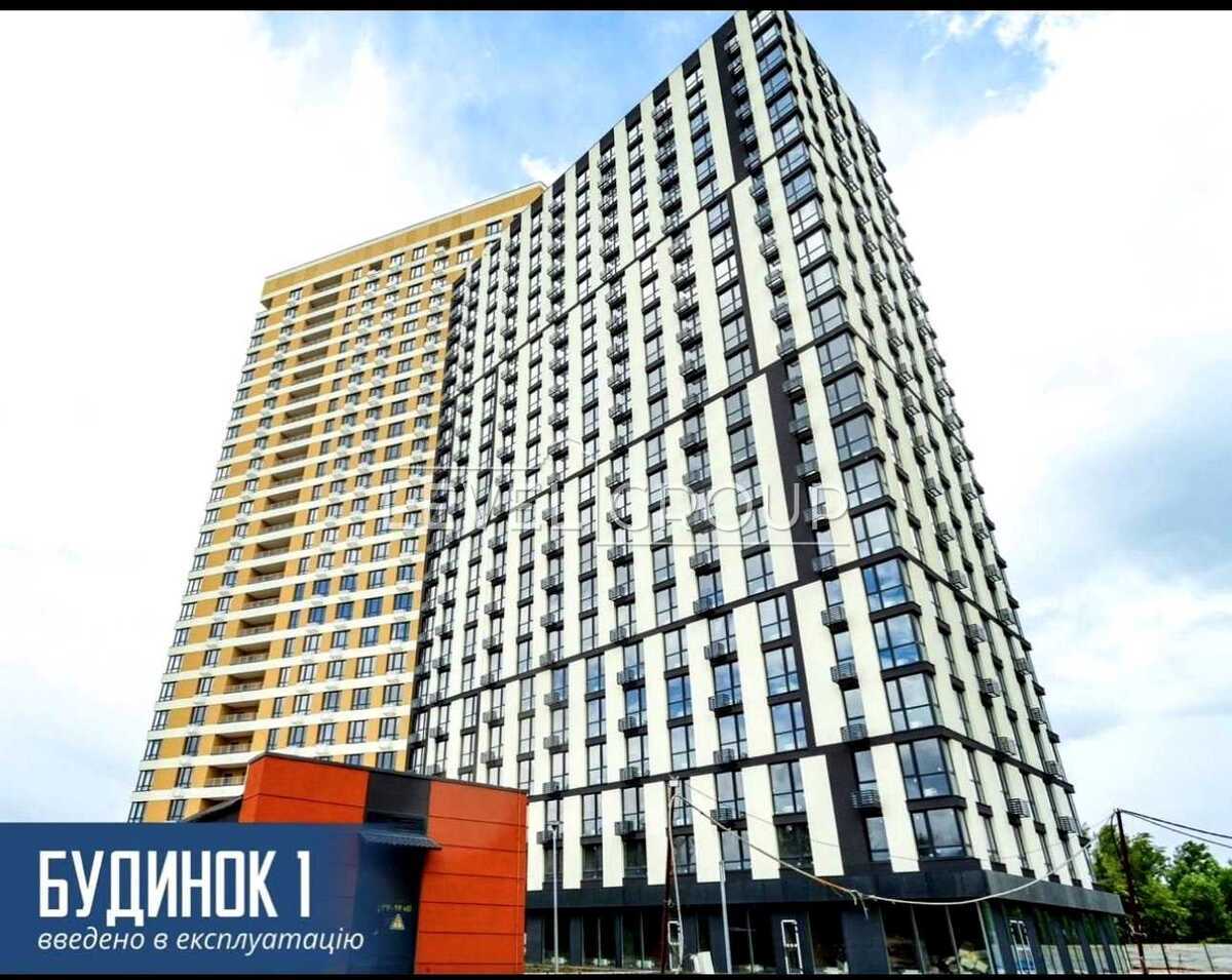 Petro Hryhorenko Ave., 46