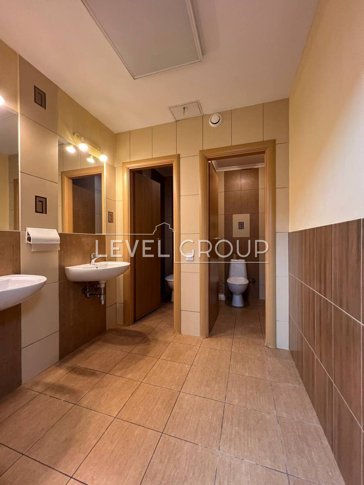 Olesya Honchara St., 79