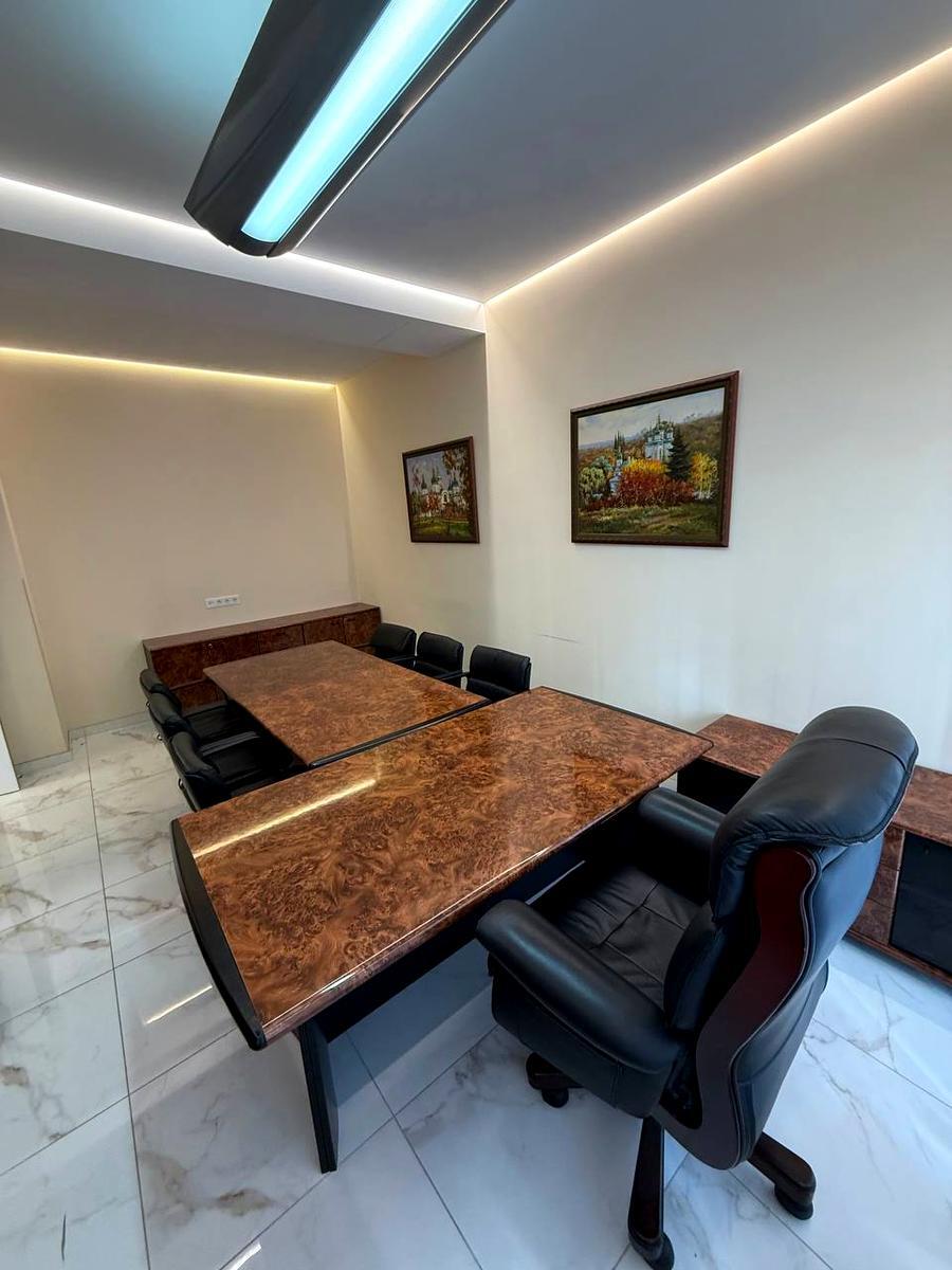 Повітряних Сил просп. (Повітрофлотський), 56Б