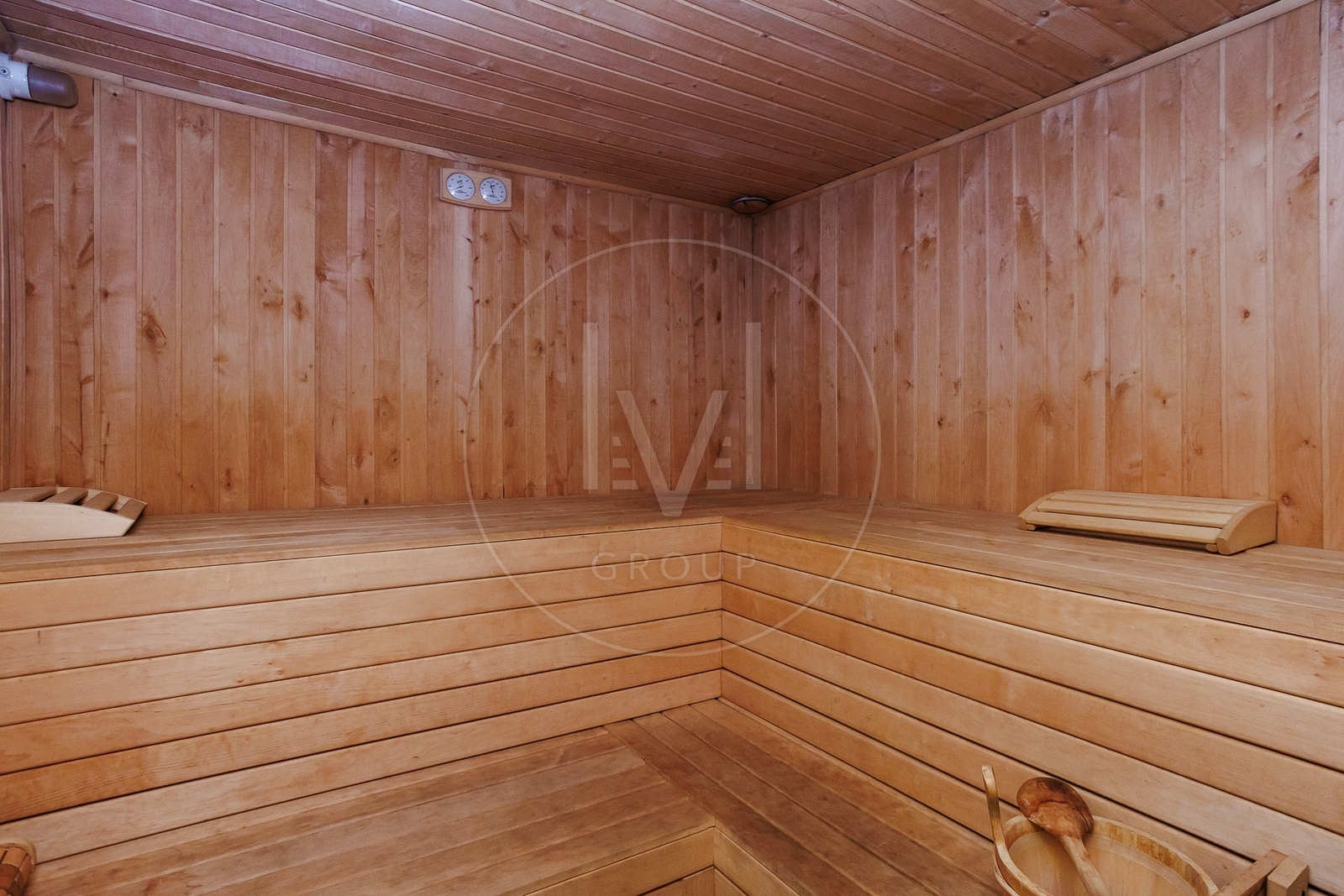 Івана Мазепи, 80