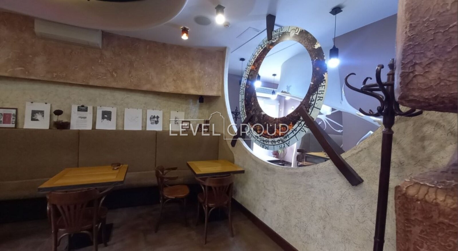 Раїси Окіпної вул., 10а