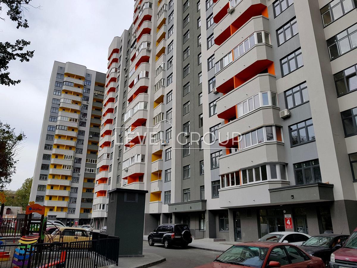 Берестейський просп. (Перемоги), 71А