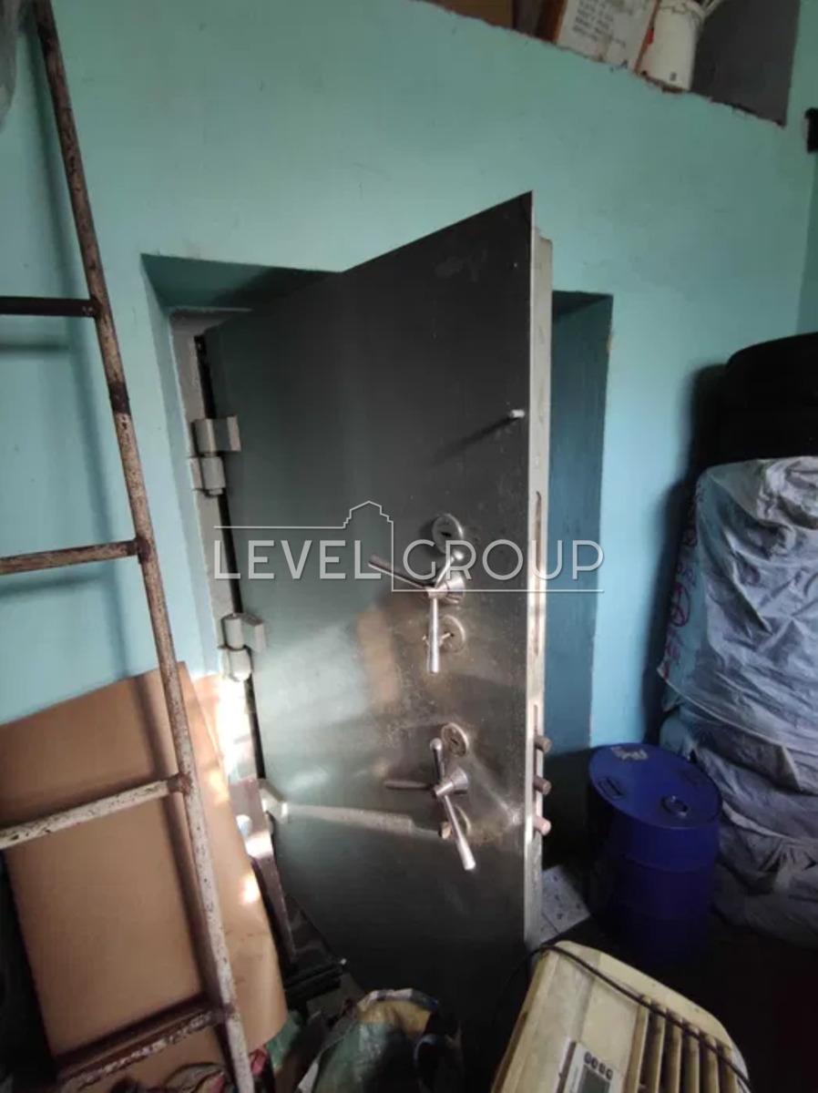 Зрошувальна вул., 5