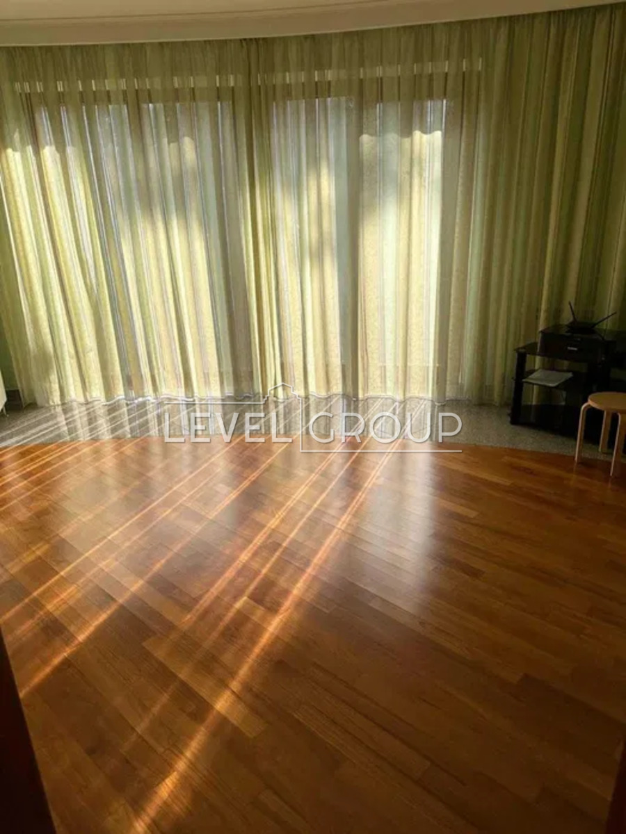 Шевченка, 18