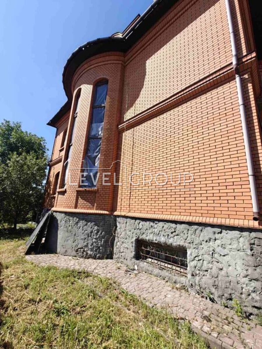 Polkova St., 24