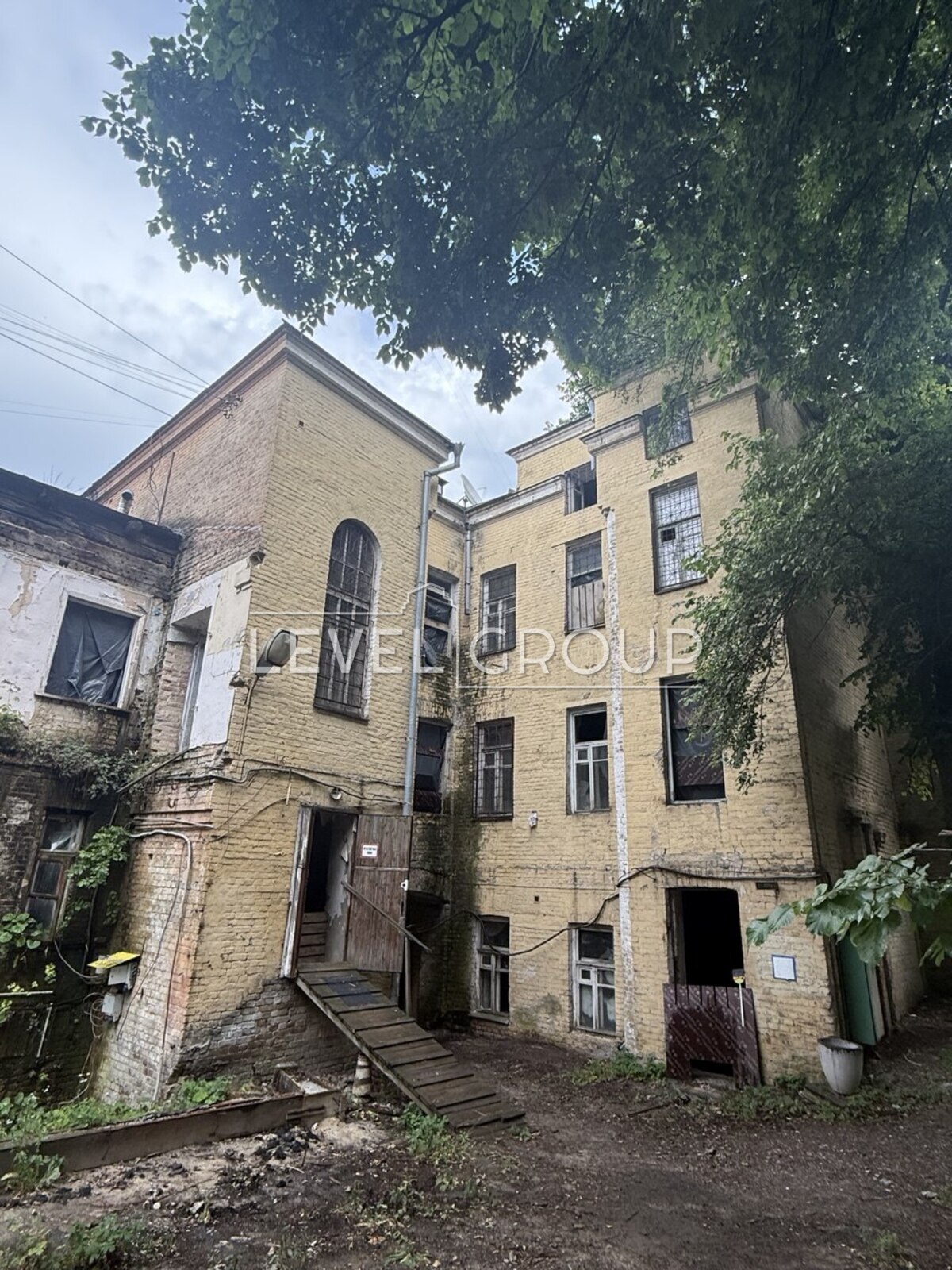 Mala Zhytomyrska St., 9a