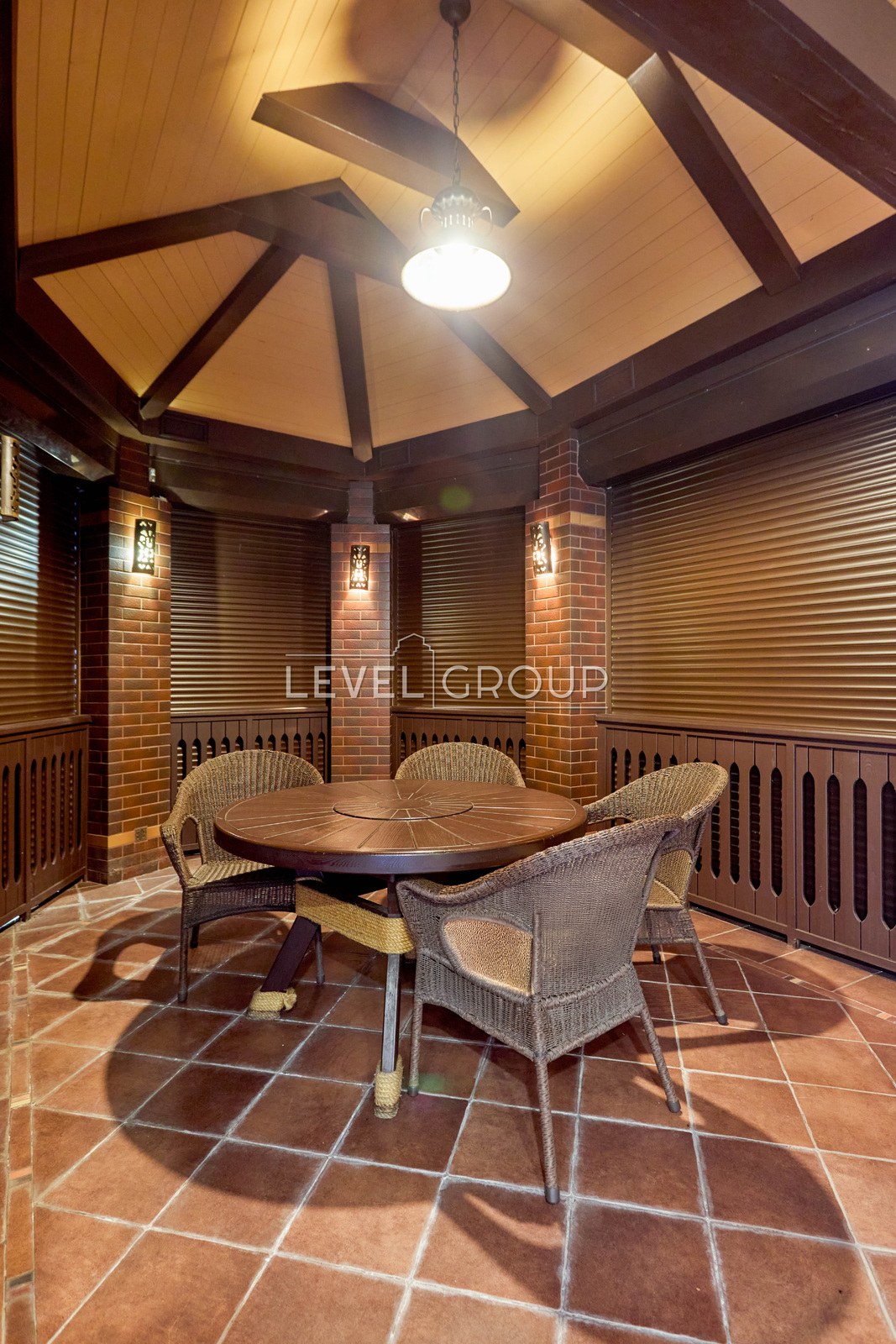 Ірпінська вул., 31