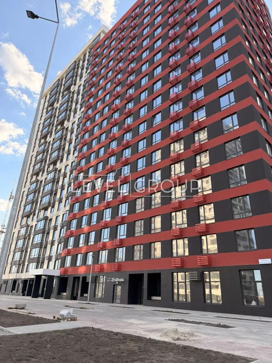 Всеволода Змієнка вул., 13