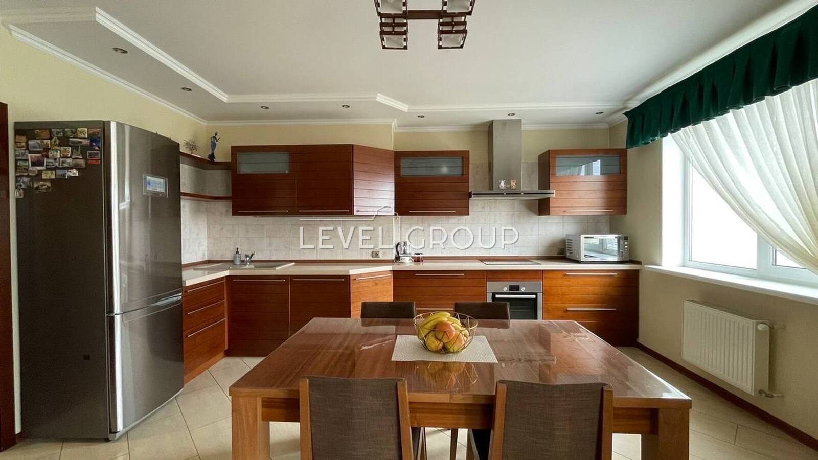 Yuriy Shumsky St., 1B