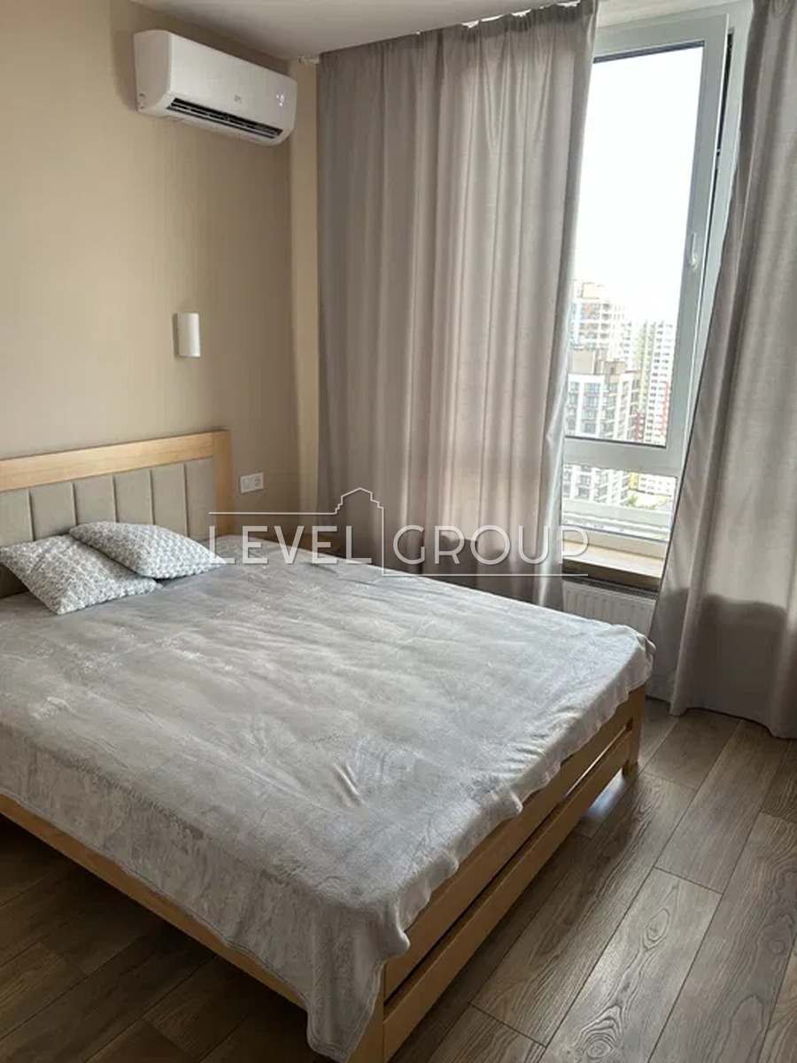 Oleksandra Olesia St., 9a