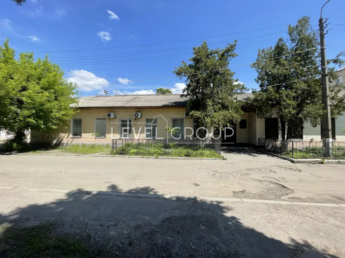 Деревообробна вул., 5д