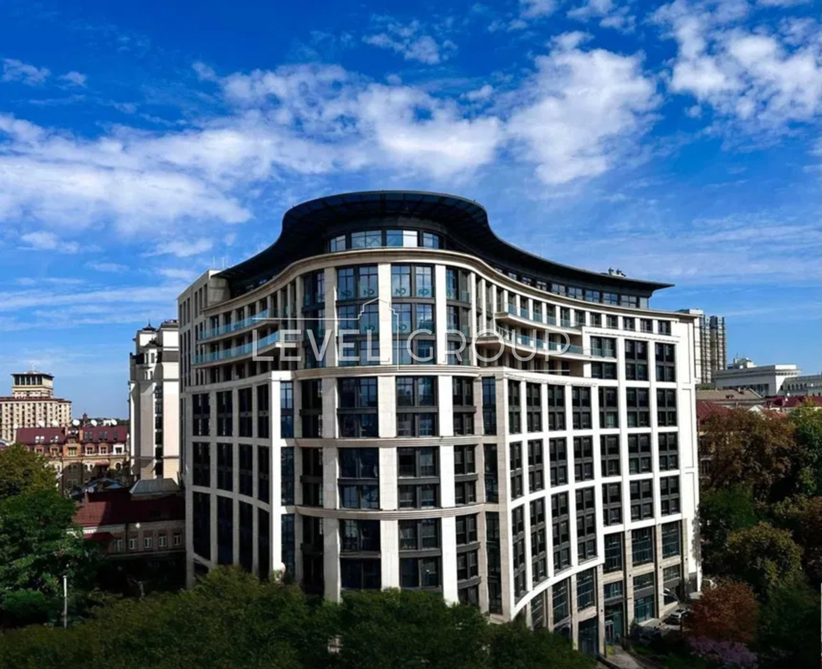 Лютеранська вул., 14В