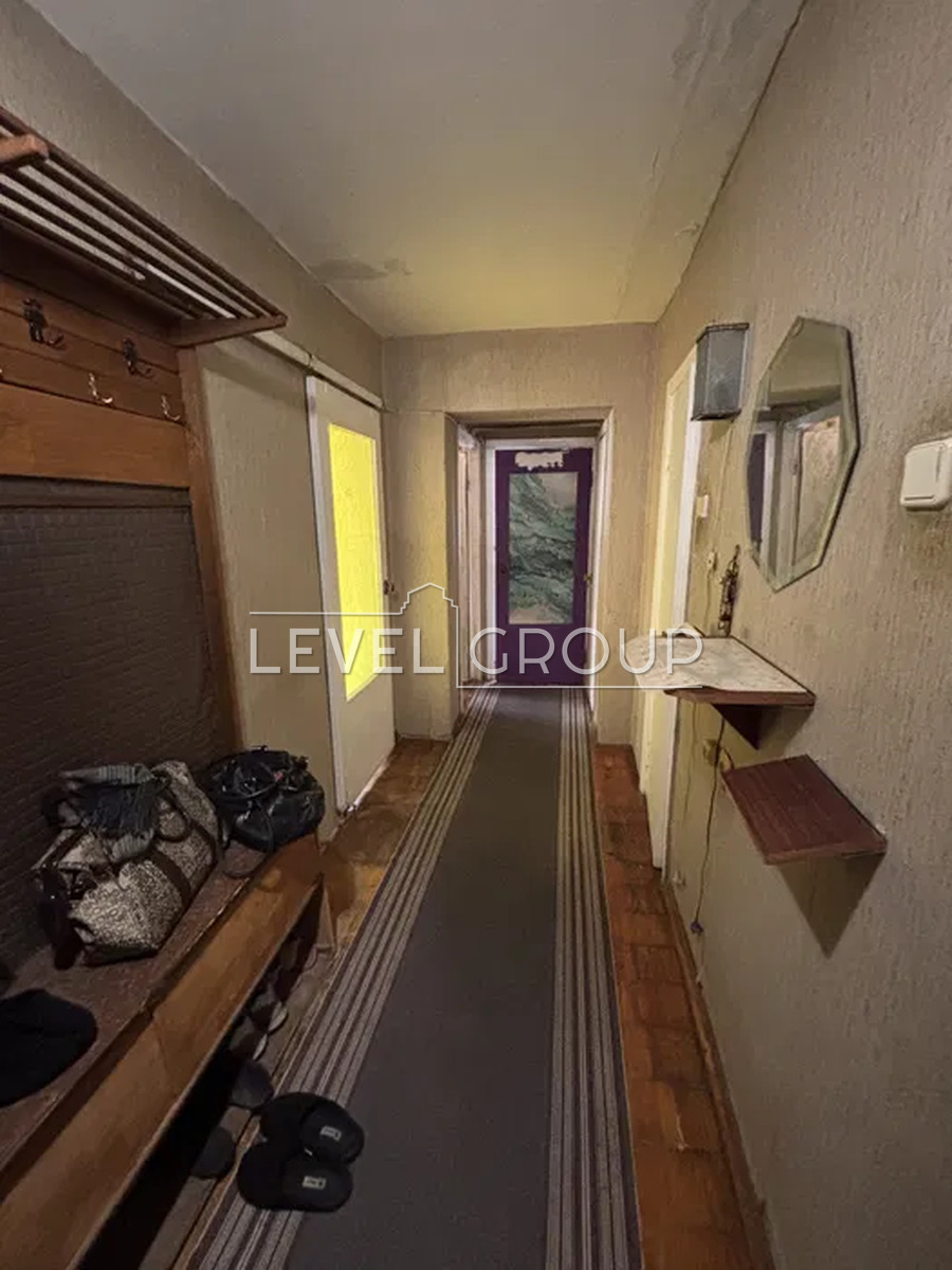 Antonovych St. (Gorky), 88