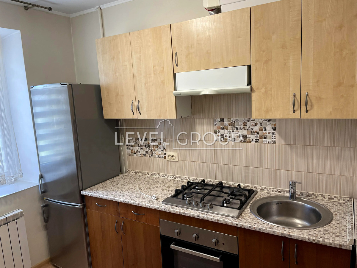 Гарматна вул., 21