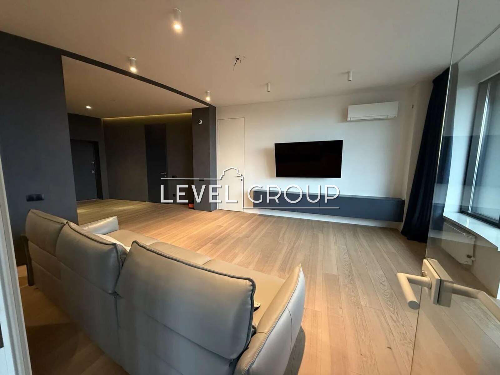 Yevhen Konovalets St. (Shchorsa), 26A