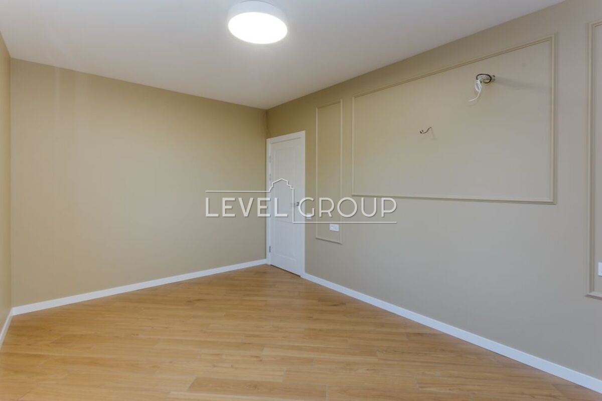 Підгірна вул.