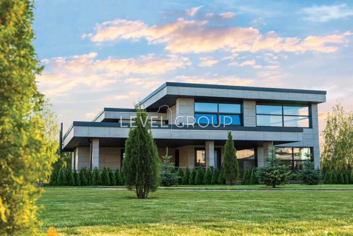 Starokyivska St., 123