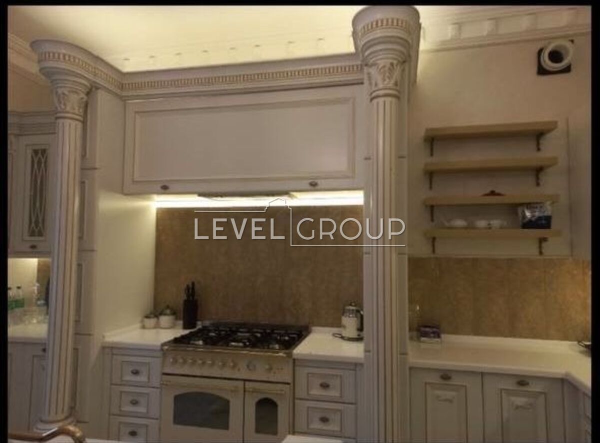 Вартових Неба вул.