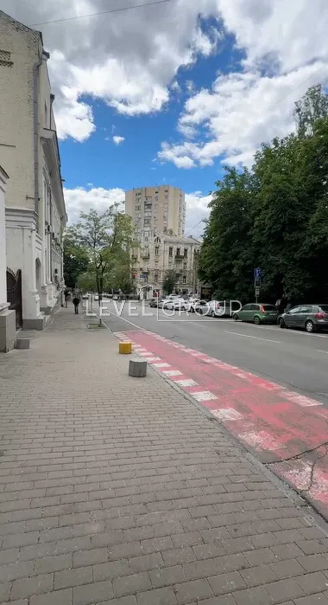 Олеся Гончара вул., 55