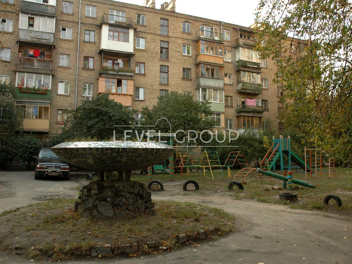 Кирилівська вул. (Фрунзе), 127-А
