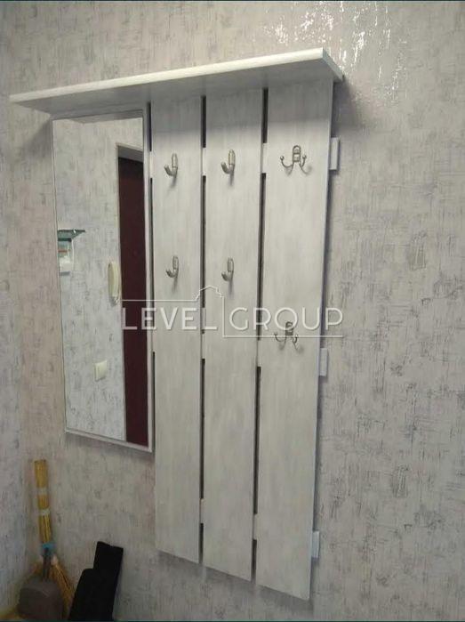 name_en