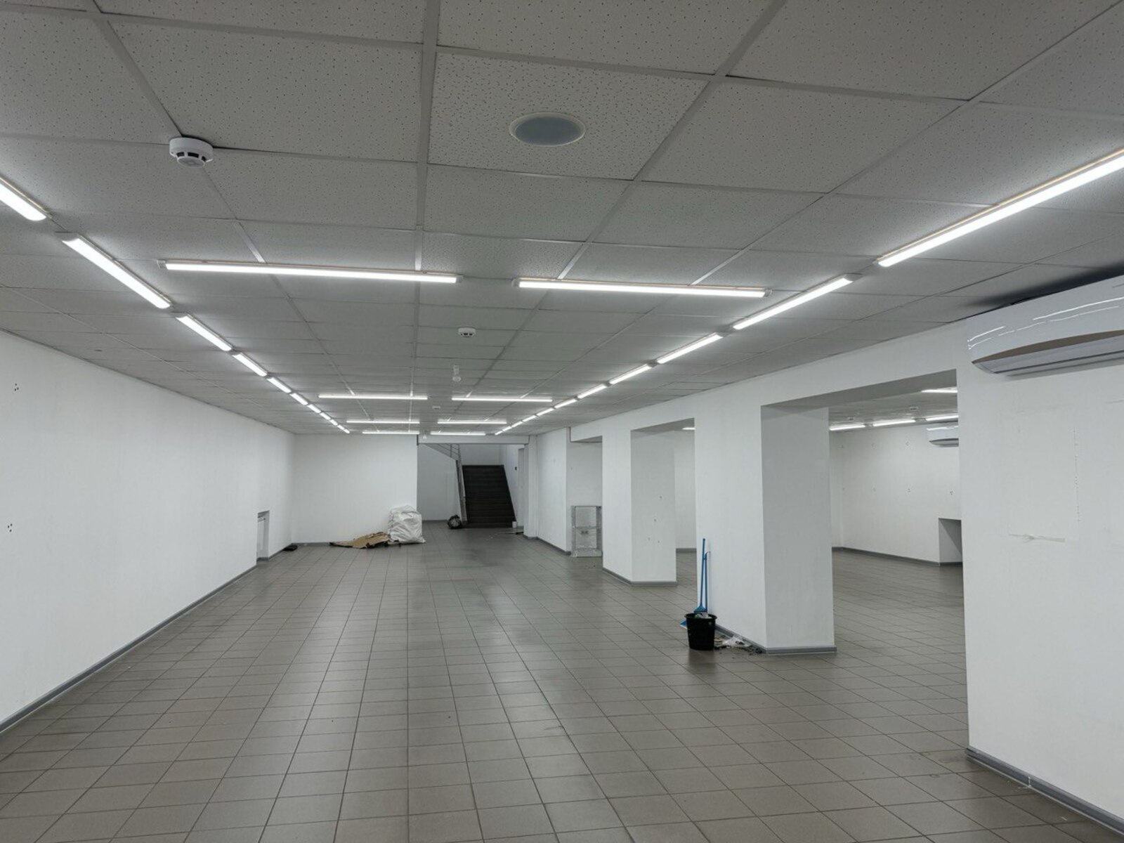 Prospect Mira, 3