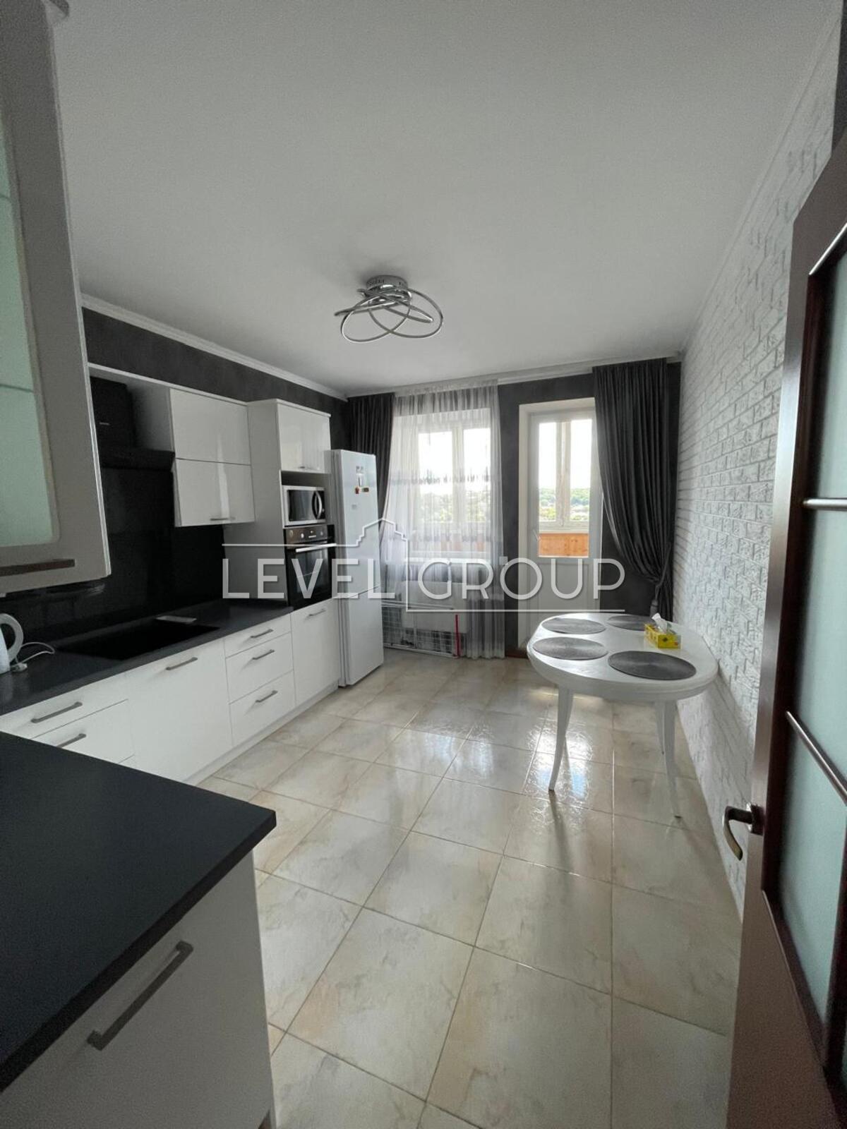 Голосіївська вул., 13А