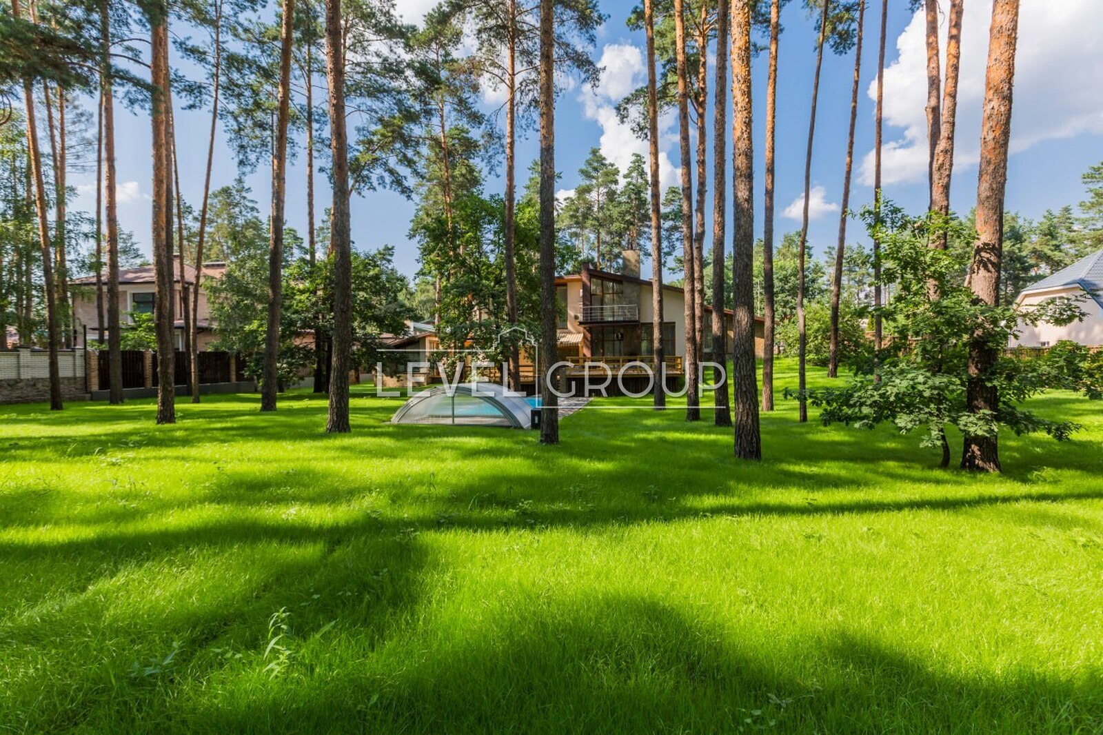 Lisova, 20