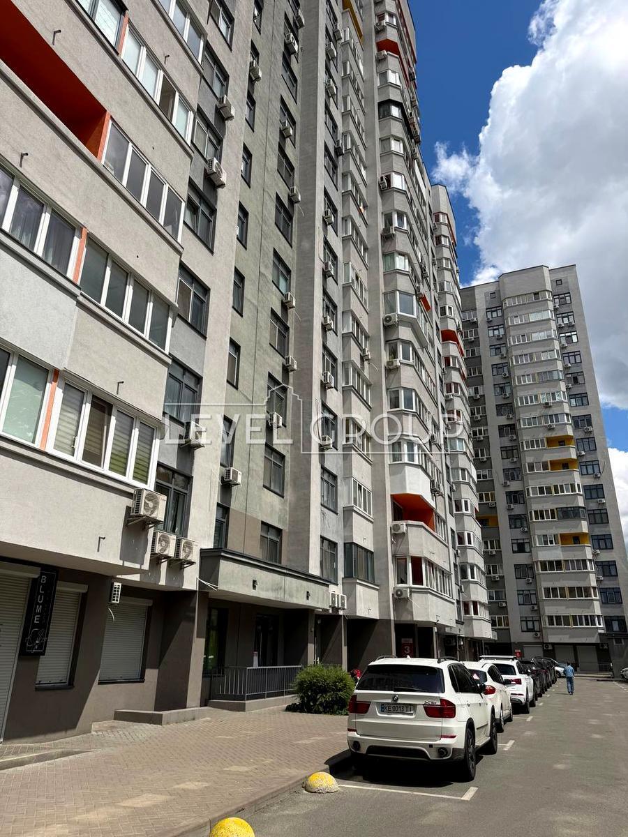 Берестейський просп. (Перемоги), 71А