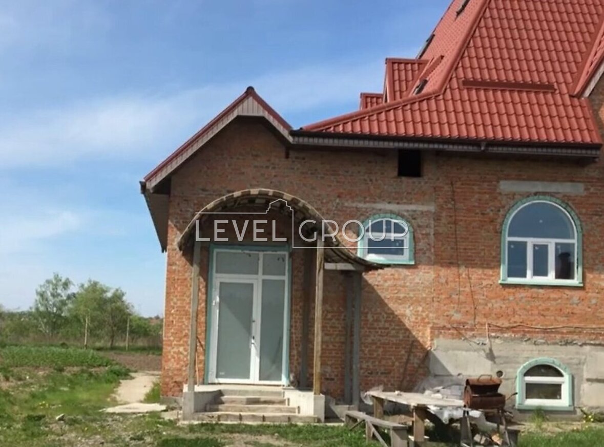 Васильківська вул., 13
