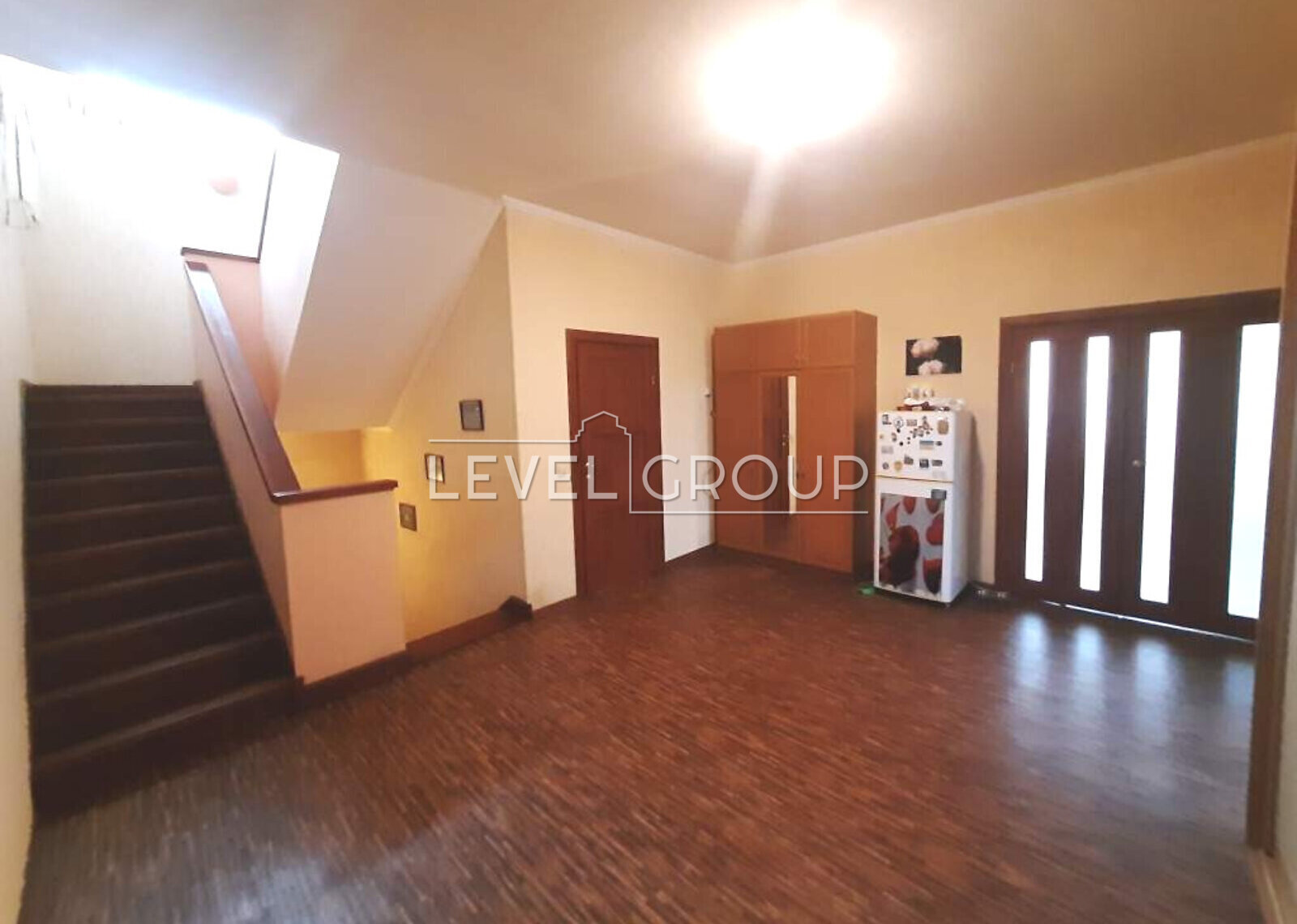 Zoryana St., 1