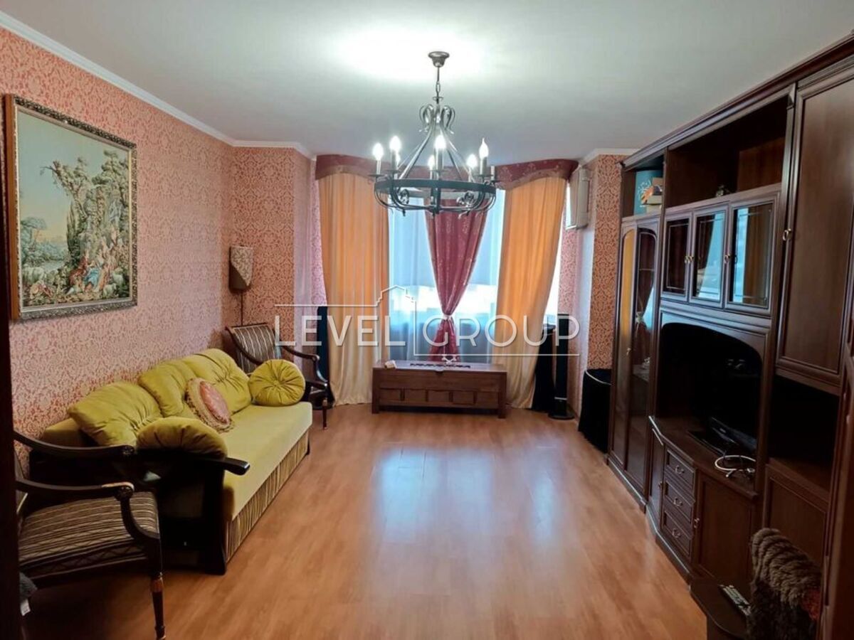 Knyazhy Zaton St., 2/30