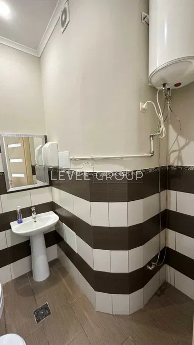 Левандовська вул. (Анищенка), 8