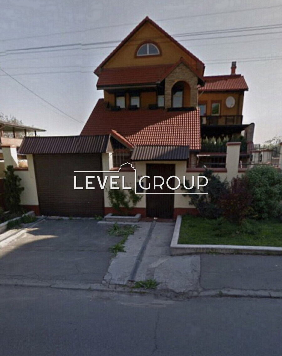 Dobryi Shlyakh St., 63
